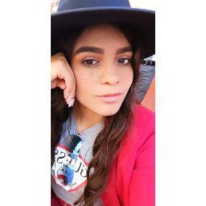 Meet your Posher, Lili